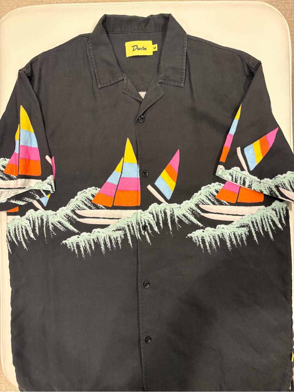 Duvin Sailing Buttonup Shirt  Black Men&acirc;s Medium Nwot